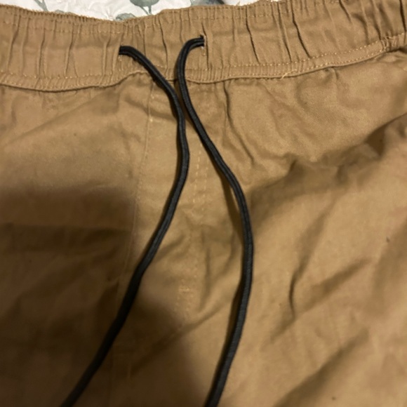Tan cargo joggers - Picture 3 of 6